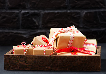 Image showing presents