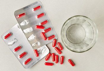 Image showing red medicine pills