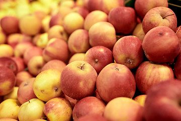 Image showing ripe apples at grocery store or market