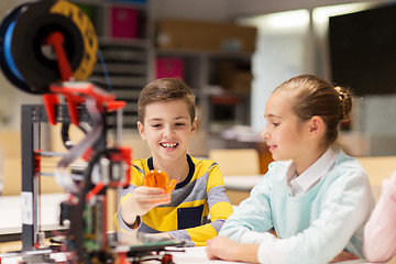 Image showing happy children with 3d printer at robotics school