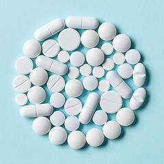 Image showing white pills macro