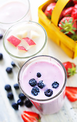 Image showing yogurt with berries