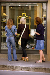 Image showing Window Shopping