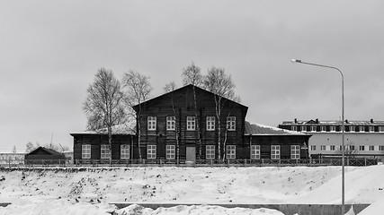 Image showing Old wooden house in city