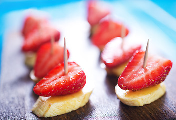 Image showing canape with fruits