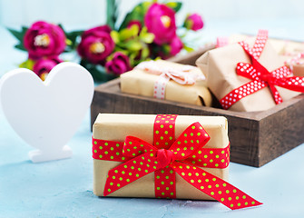 Image showing presents