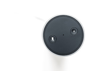 Image showing smart home device with voice assistant