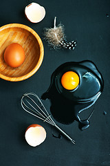 Image showing raw eggs