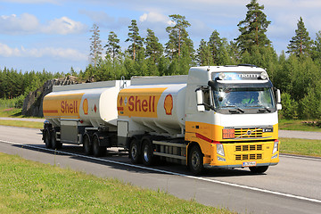 Image showing Shell Fuel Truck on Summer Freeway