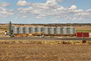 Image showing Fields of Australian agiculture with grain silos