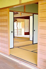 Image showing Japanese sliding doors and tatami floor