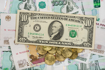 Image showing On the Russian ruble is the US ten-banknote