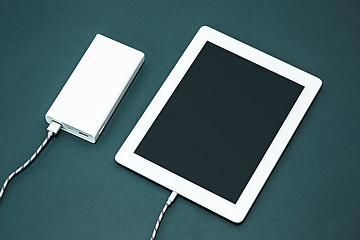 Image showing Power bank and laptop