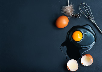 Image showing raw eggs