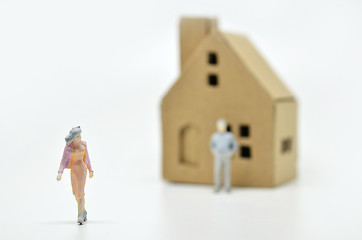 Image showing Women is leaving her man and house