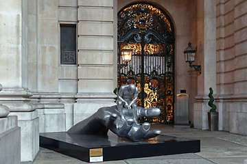 Image showing Hand of God London