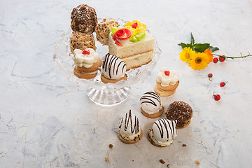 Image showing Different cakes composition