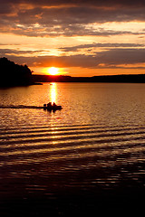 Image showing Boating on the lake