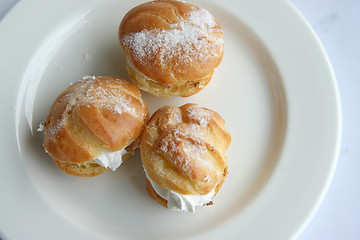 Image showing Cream puffs