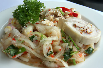 Image showing Spicy chicken salad