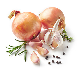 Image showing onions, garlic and spices