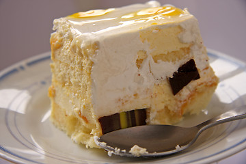 Image showing Vanilla cream cake