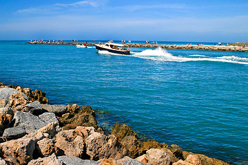 Image showing Boat and Rocks