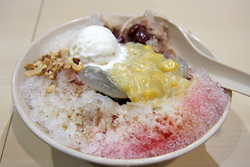 Image showing Shaved ice dessert