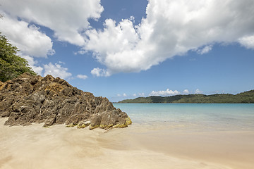 Image showing Magens bay beach in Saint Thomas\r