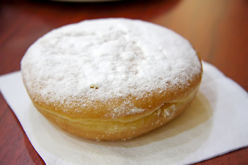 Image showing Powdered donut
