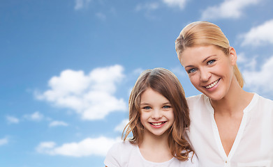 Image showing happy mother and daughter