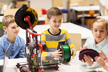 Image showing happy children with 3d printer at robotics school