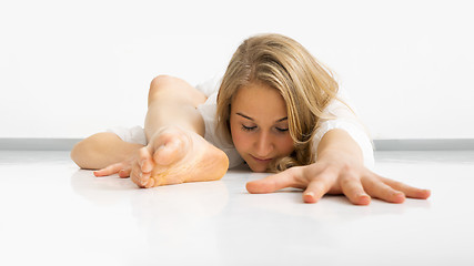 Image showing female dancer in action