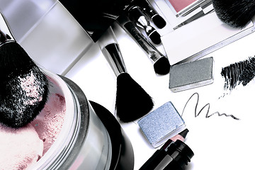 Image showing Arrangement of Make up Products