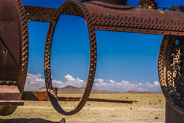 Image showing Large iron construction