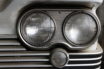 Image showing Twin lights vintage American car