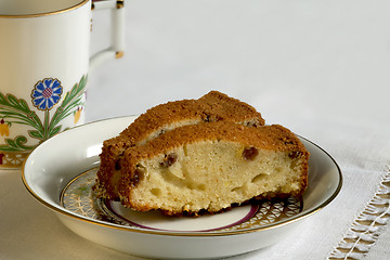 Image showing cake with raisins and ruddy crust