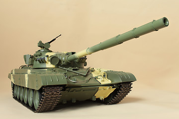 Image showing  Huge firepower cannon Soviet tank T-72