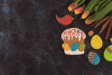 Image showing Tulips and gingerbread cookies