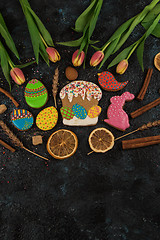 Image showing Tulips and gingerbread cookies