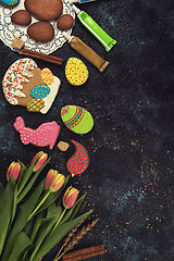 Image showing Tulips and gingerbread cookies