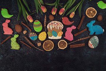 Image showing Tulips and gingerbread cookies