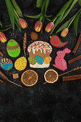 Image showing Tulips and gingerbread cookies