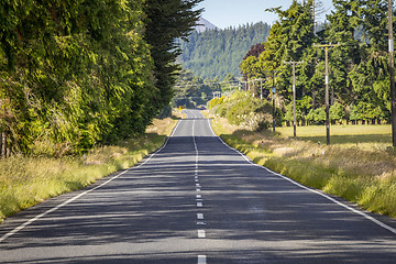 Image showing winding road