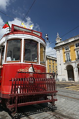 Image showing EUROPE PORTUGAL LISBON TRANSPORT FUNICULAR TRAIN