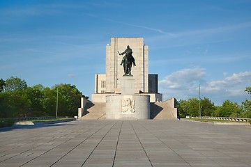 Image showing Monument in Prgue