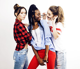 Image showing diverse multi nation girls group, teenage friends company cheerful having fun, happy smiling, cute posing isolated on white background, lifestyle people concept, african-american and caucasian 