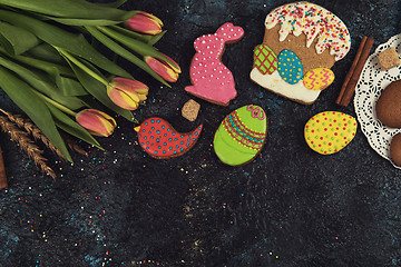 Image showing Tulips and gingerbread cookies