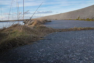 Image showing Narrow Road