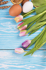 Image showing Tulips and gingerbread cookies